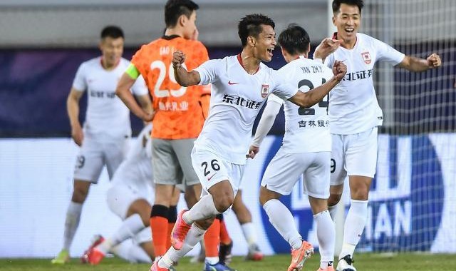 极速赛车开奖结果-【中超】孙捷头球破门 长春亚泰1比0深圳队锁定前四