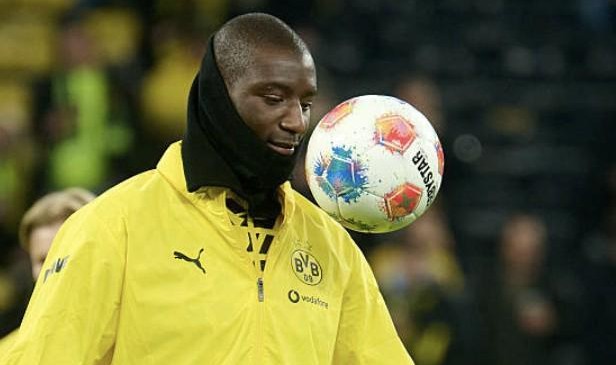 安东：吉拉西真的很想进球，我们队友也会帮助他